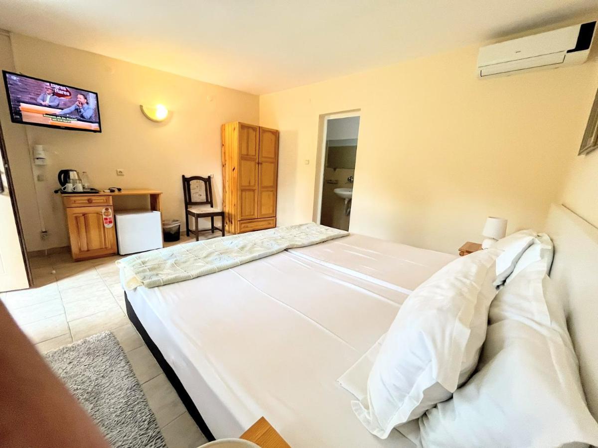 Lotus Family Hotel - Free Parking Sunny Beach Ngoại thất bức ảnh