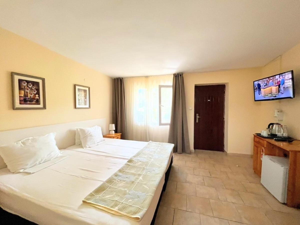Lotus Family Hotel - Free Parking Sunny Beach Ngoại thất bức ảnh