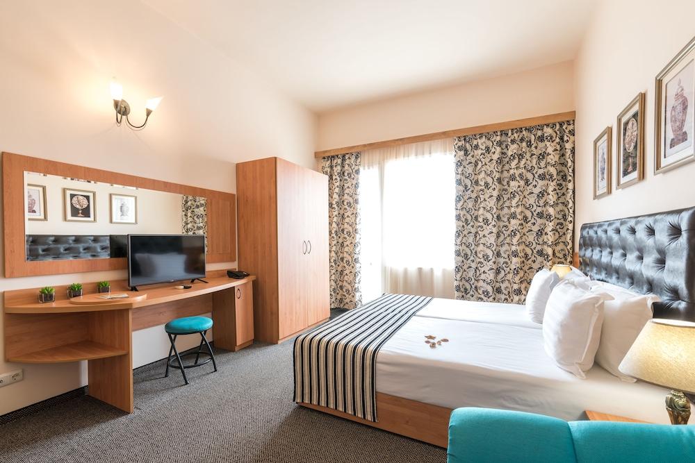 Lotus Family Hotel - Free Parking Sunny Beach Ngoại thất bức ảnh